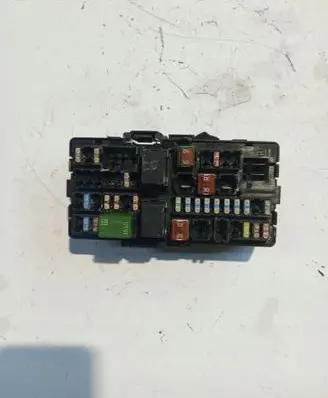 Opel Karl Fuse box set 826210