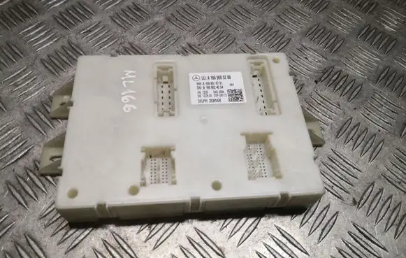 Mercedes-Benz ML W166 SAM control unit 1669003208 A1669003208