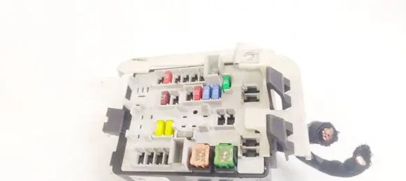Cadillac ATS Fuse box set 13676641