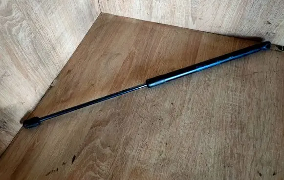 Opel Astra H Tailgate/trunk strut/damper