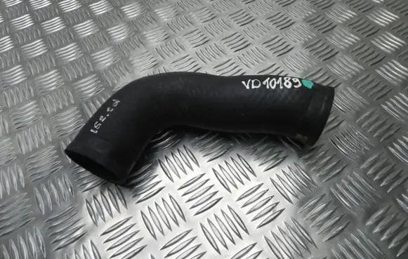 Lexus IS 220D-250-350 Air intake hose/pipe ACM VD10189