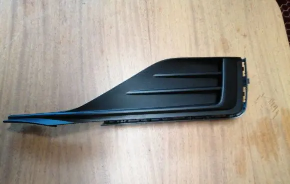 Volkswagen Jetta USA Front bumper lower grill 17A854322A