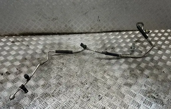 Jaguar XF X250 Air conditioning (A/C) pipe/hose