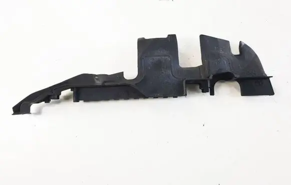 Audi A4 S4 B6 8E 8H Intercooler air guide/duct channel 8e0121284b