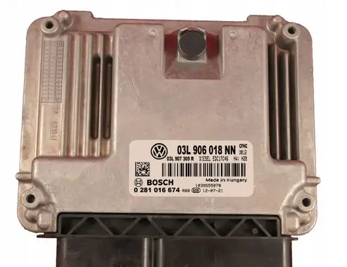Volkswagen Golf V Engine control unit/module 03L906018NN