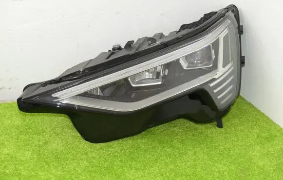 Audi e-tron Headlight/headlamp 4ke941039d