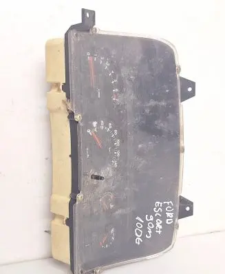 Ford Escort Speedometer (instrument cluster) 86AB10843AB 0623302
