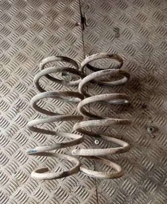 Opel Zafira B Front coil spring 