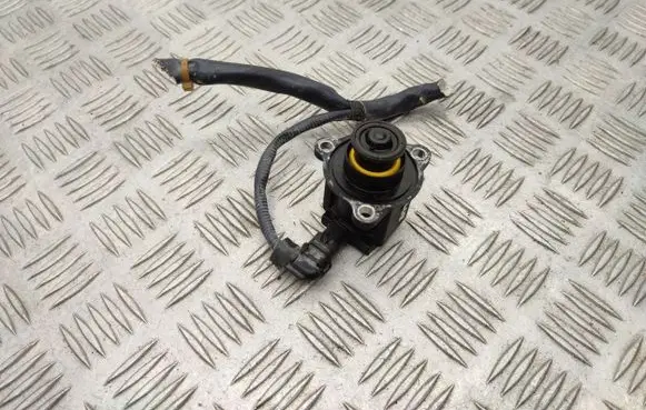 Mercedes-Benz B W246 W242 Turbo charger electric actuator A0001531159