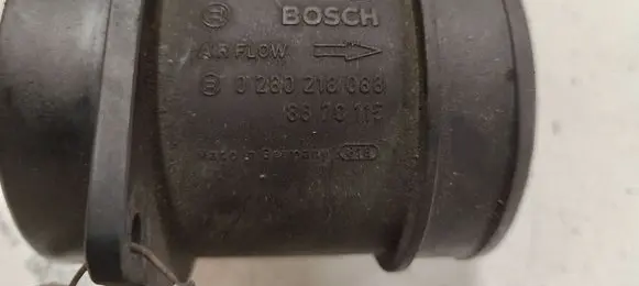 Volvo V70 Mass air flow meter 0280218088 8670115