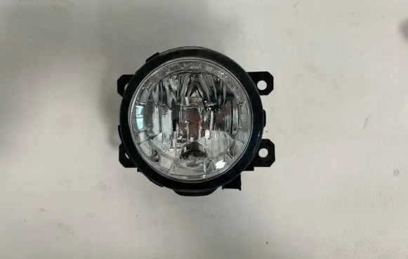 Subaru XV II Engine bonnet/hood hinges