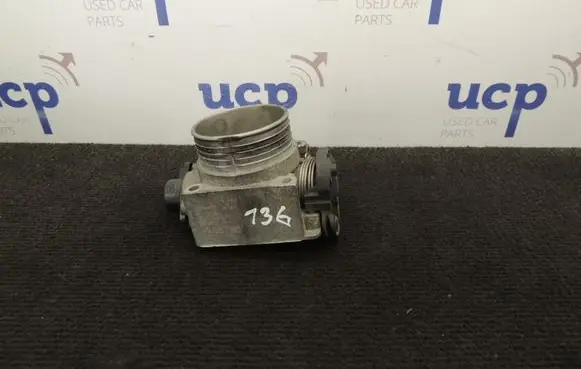 Volvo S40, V40 Throttle valve 9186780 D136