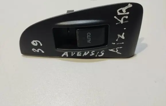 Toyota Avensis T250 Electric window control switch 7427205020
