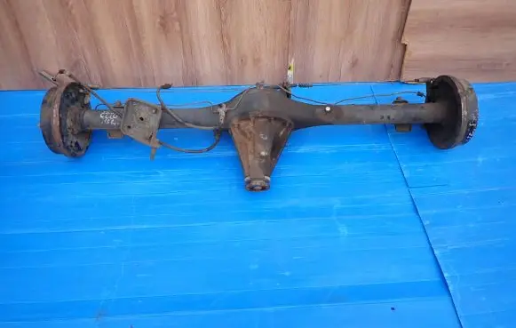 Nissan X-Trail T30 Rear differential