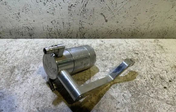 Dodge Challenger Oil breather separator 