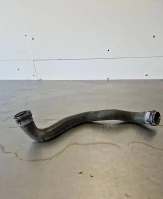 Mercedes-Benz E W213 Engine coolant pipe/hose A2135015201 CT1592481 8566687A