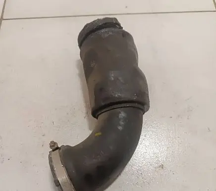 Land Rover Range Rover Sport L320 Intercooler hose/pipe 1038155S01