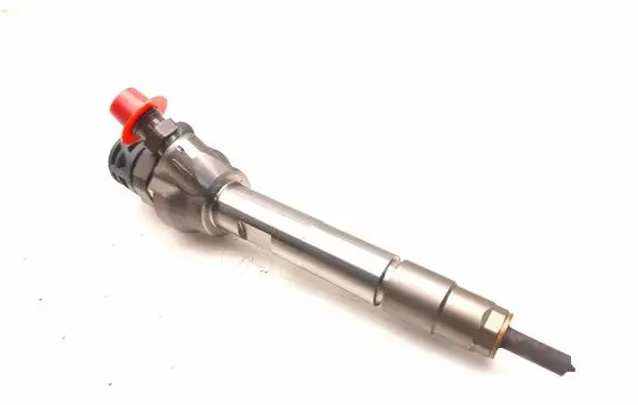 BMW 5 F10 F11 Fuel injector 8514148 0445110743