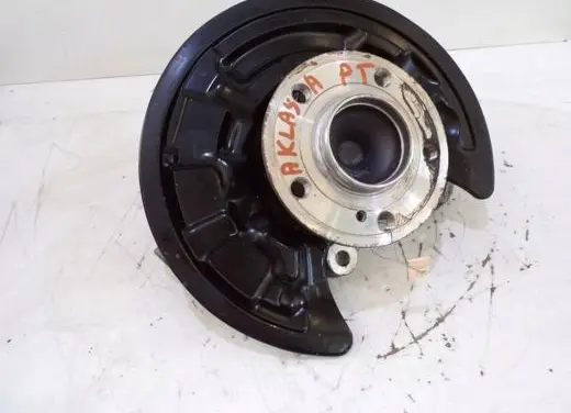 Mercedes-Benz A W176 Rear wheel hub 2460406