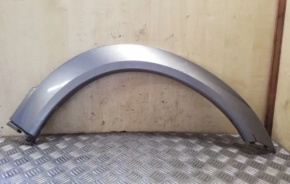 Subaru Outback Front arch trim 