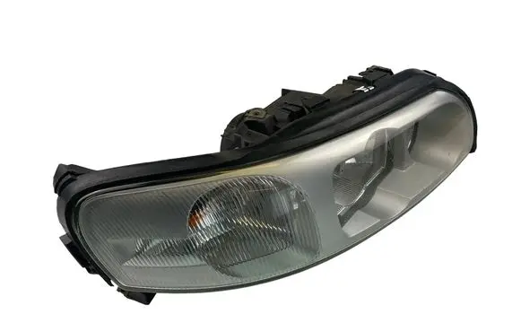 Volvo V70 Headlight/headlamp 30655961