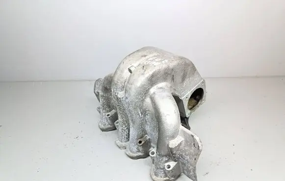Volkswagen PASSAT B3 Intake manifold 037133223AM