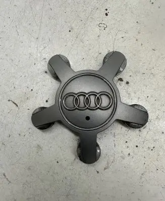 Audi A4 S4 B8 8K Original wheel cap 4F0601165N