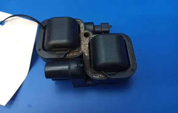 Mercedes-Benz CLK A208 C208 High voltage ignition coil A0001587303 0221503012