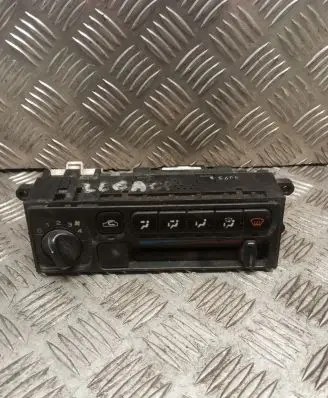 Subaru Legacy Climate control unit