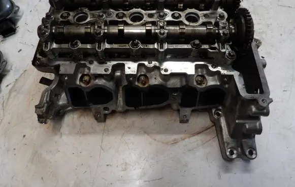 Mini One - Cooper F56 F55 Engine head 85802690501 0720120700262