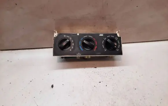 Peugeot Partner Climate control unit 1848819658 030805G