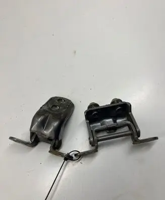 Rear door hinge set