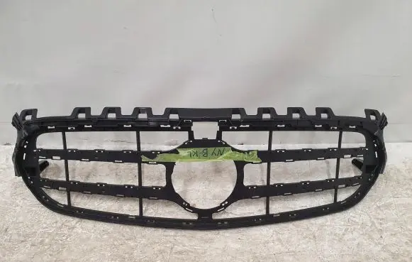Mercedes-Benz B W247 Front bumper upper radiator grill