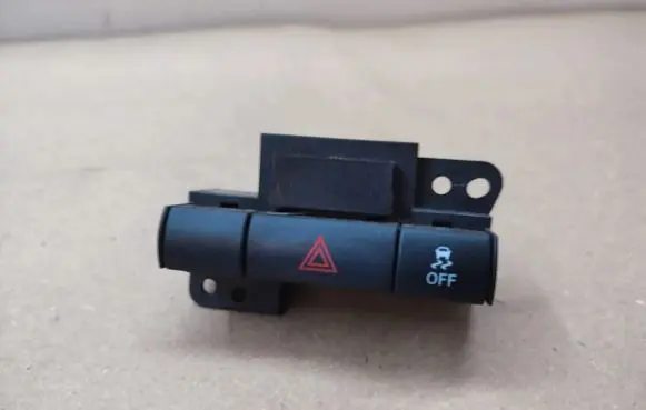 Chrysler Grand Voyager V Hazard light switch 68079900AA