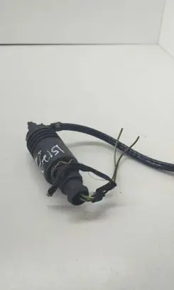 Audi A4 S4 B5 8D Windscreen/windshield washer pump 4A0955651