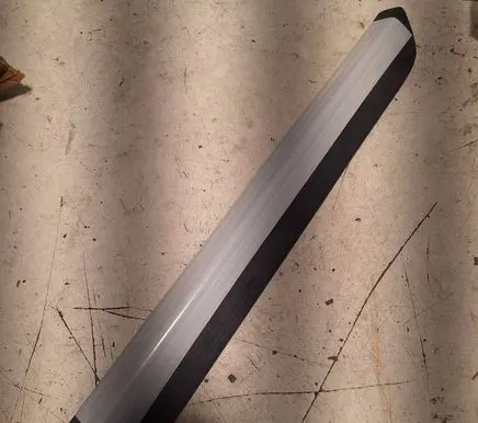 Front sill trim cover