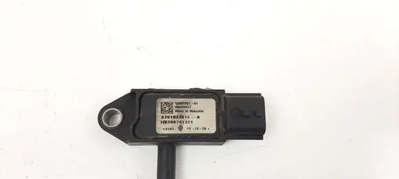Renault Megane III Exhaust gas pressure sensor 8201043914A H8200741321