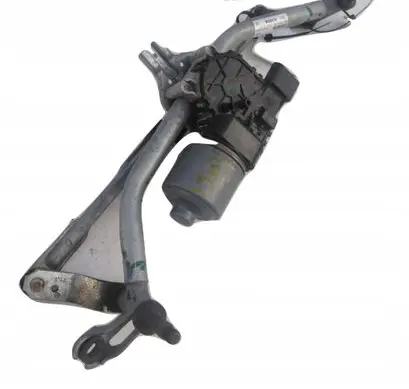 Peugeot 208 Wiper motor 9673222580