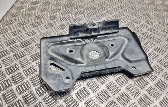 Mercedes-Benz E W212 Battery tray A2126200018 8139A