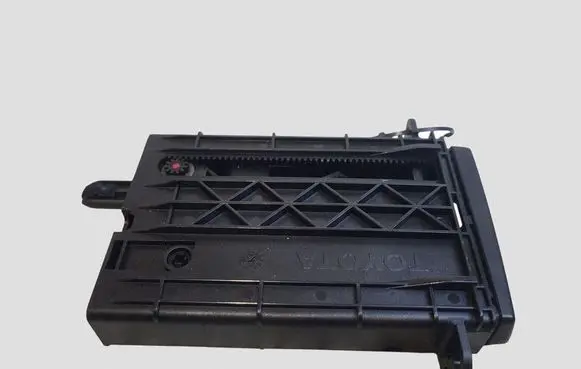 Toyota Avensis T250 Cup holder MT3509