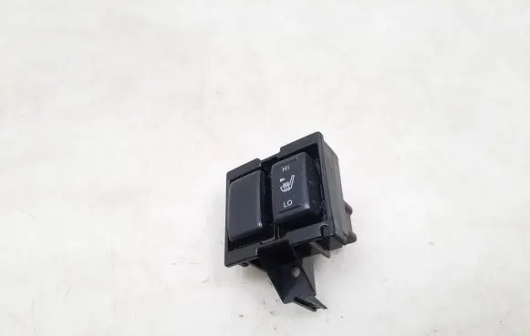 Nissan X-Trail T31 Seat heating switch
