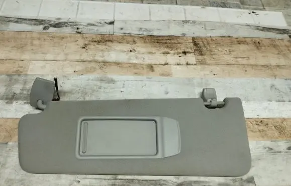 BMW 7 F01 F02 F03 F04 Sun visor