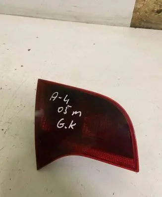 Audi A4 S4 B7 8E 8H Tailgate rear/tail lights 8E9945093 749001 484501