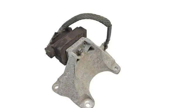 BMW 5 GT F07 Gearbox mounting bracket 6781229 13807410