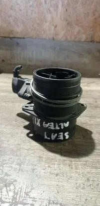 Seat Altea XL Mass air flow meter 0281002461
