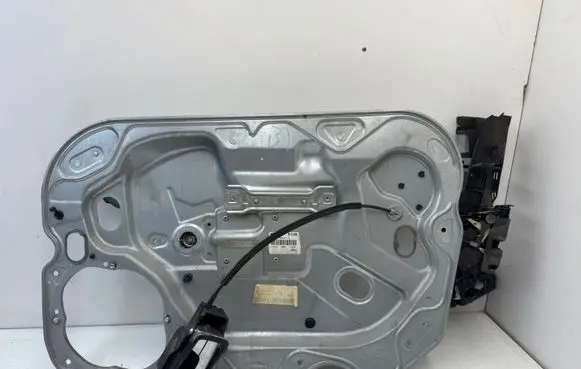 Ford Focus Front window lifting mechanism without motor 4m51a045h16a