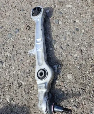 Audi A4 S4 B7 8E 8H Front lower control arm/wishbone