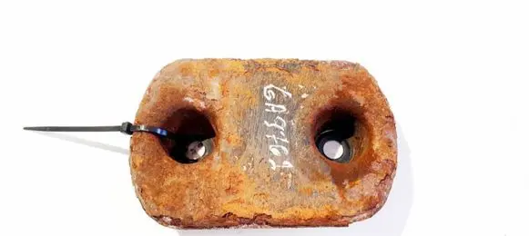 Opel Vectra B Bracket in trunk/boot 