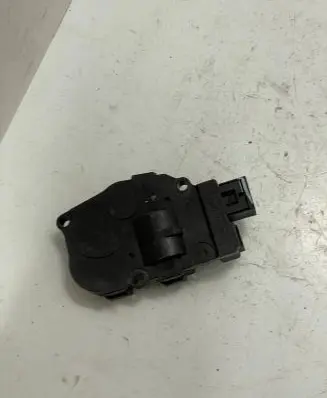 Audi Q5 SQ5 Intake manifold valve actuator/motor EFB461 7944554A 05102017