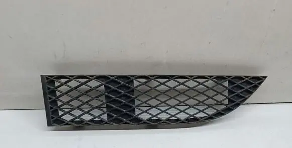 BMW 7 E65 E66 Front bumper lower grill 7135563 51117135563